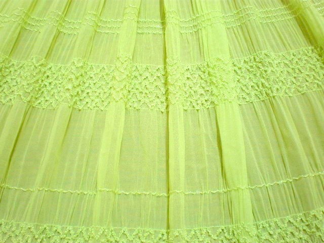 6.Lt. Celery Crinkle Chiffon